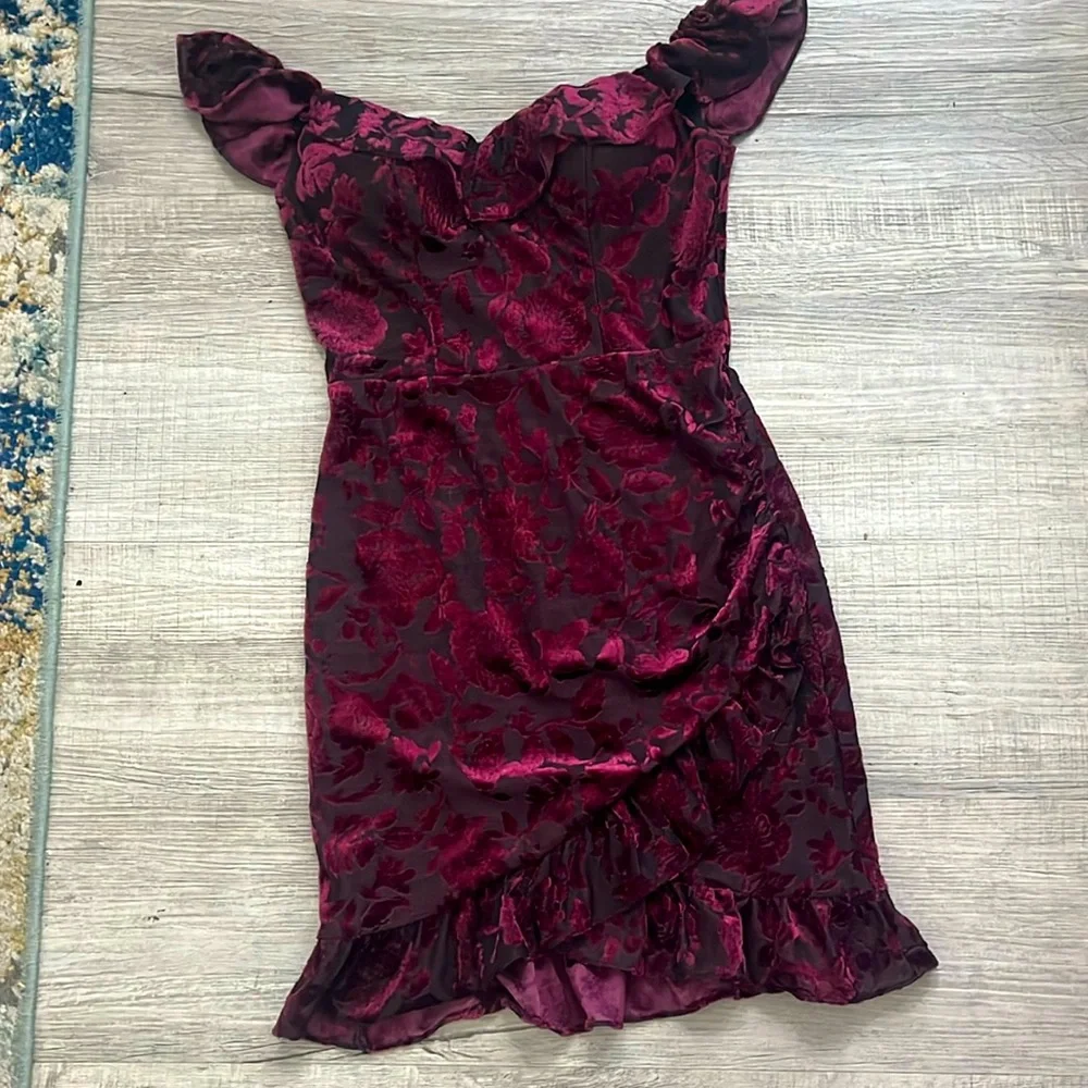 City Studio Dress - Picture 3 of 10